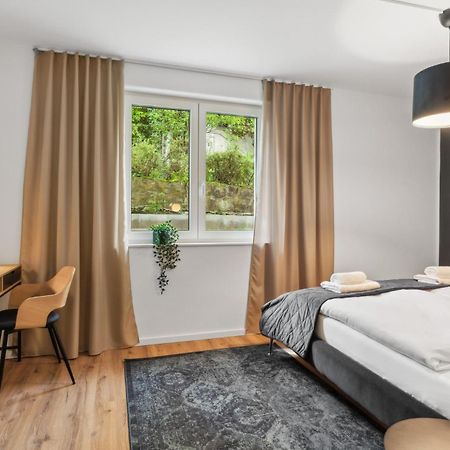 Deluxe Apartment In Bielefeld City Mit Parkplatz Und Terrasse Kültér fotó